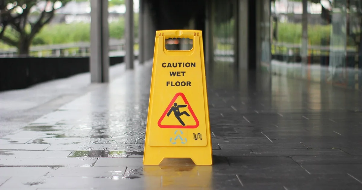 Brooklyn slip and fall lawyer representing premises liability victims in Brooklyn New York